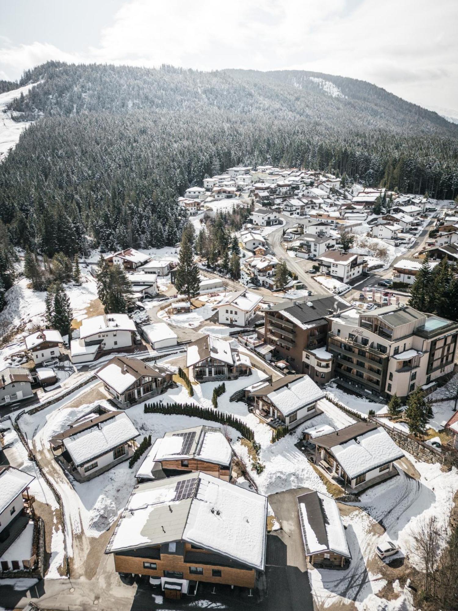 Im Weidach Superior Chalets Лойташ Екстериор снимка