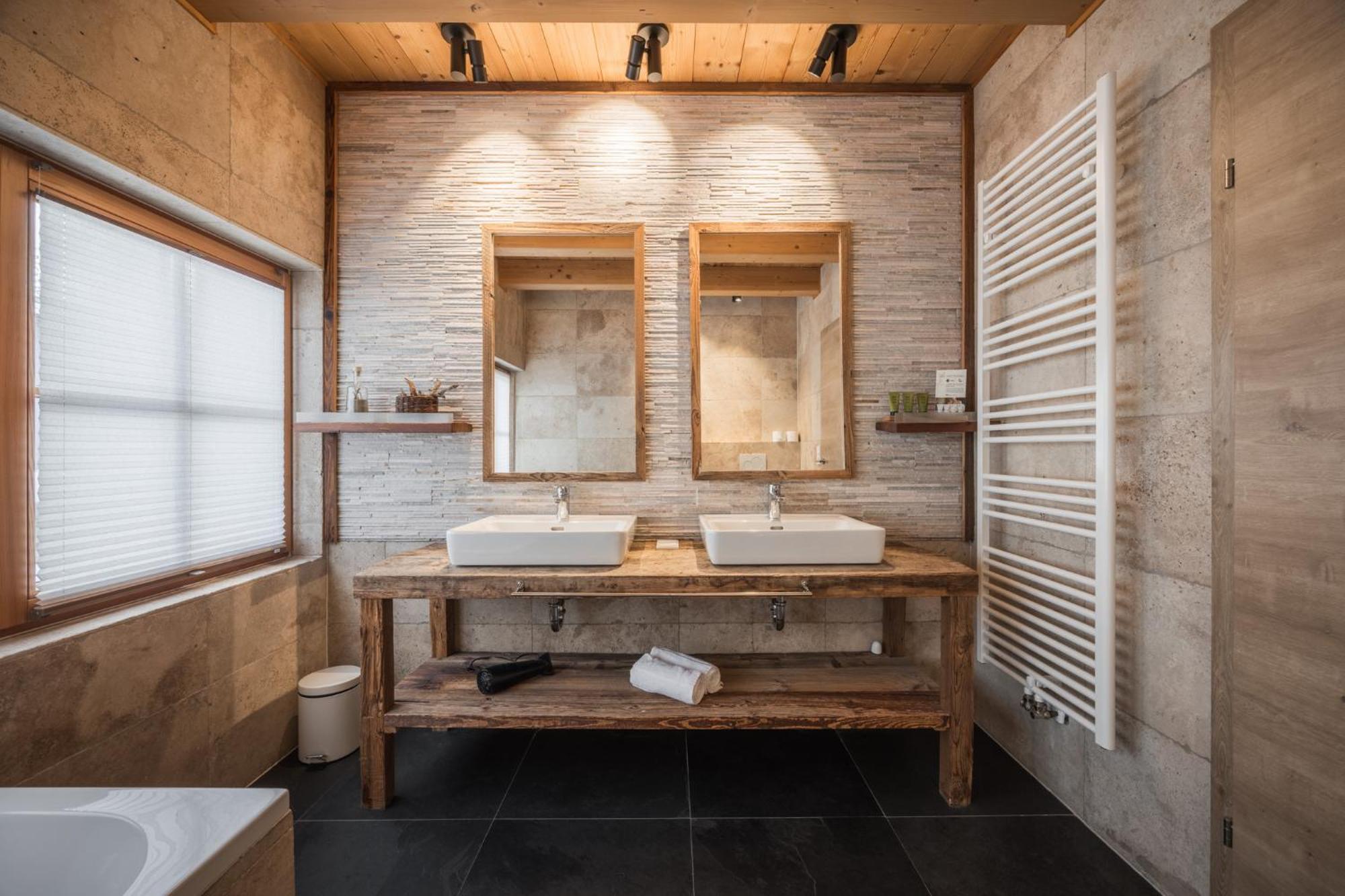 Im Weidach Superior Chalets Лойташ Екстериор снимка